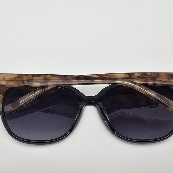 XOXO Key Largo Tortoise Frame Polarized Grey Gradient Lens Sunglasses w/ Case - Picture 11 of 16